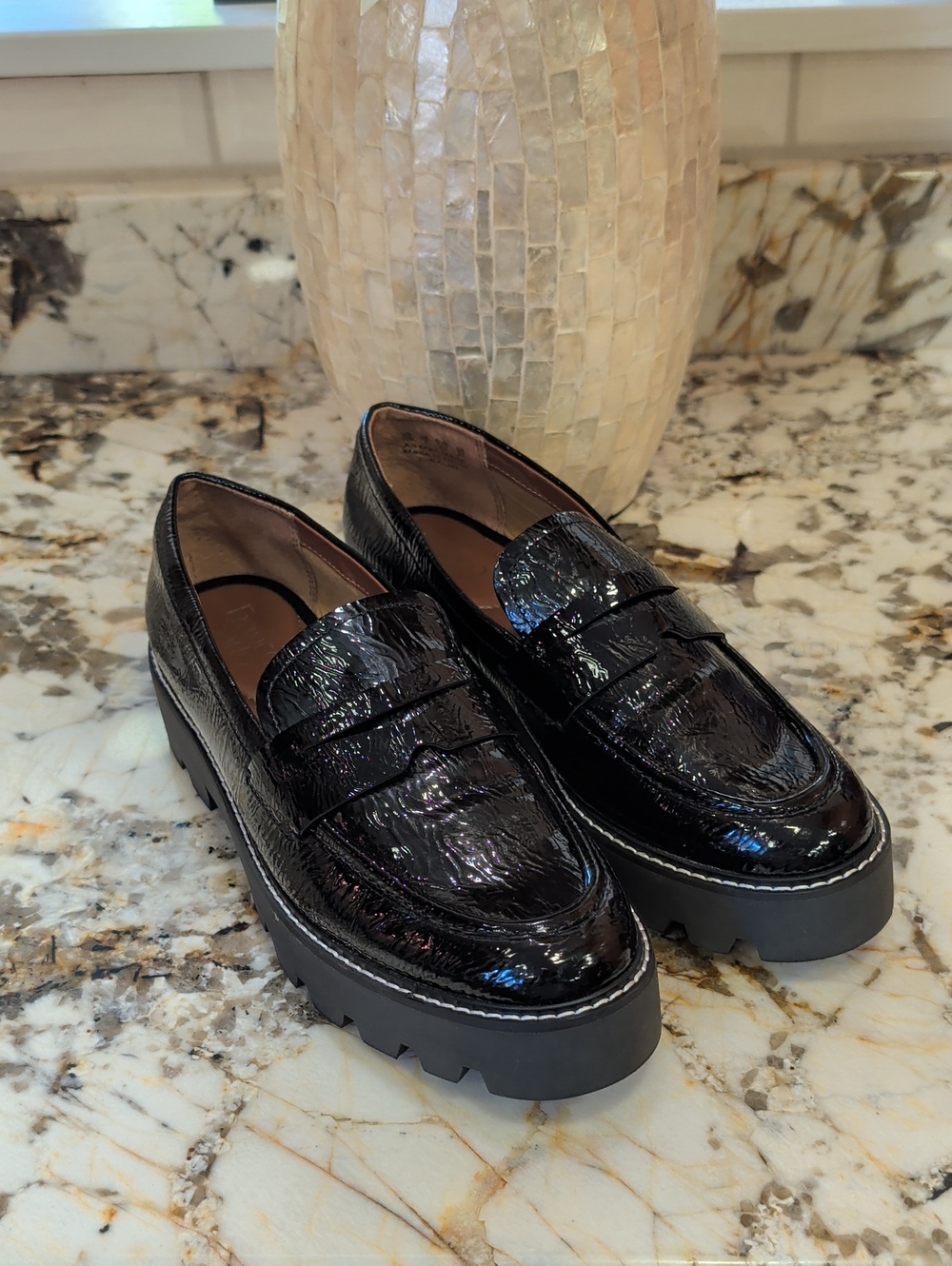 Franco Sarto Black Crinkled Patent Lug Sole Balin Penny Loafers Womens Size 10M